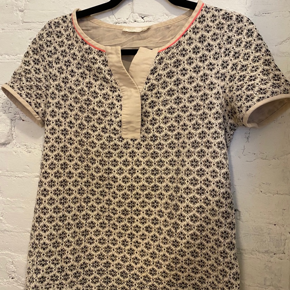 Beautiful top French brand see u soon